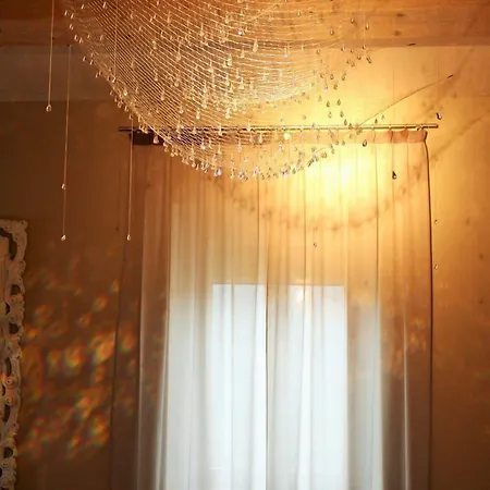 Amico Bed & Breakfast 4*