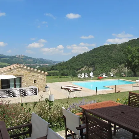 Amico Bed & Breakfast 4*